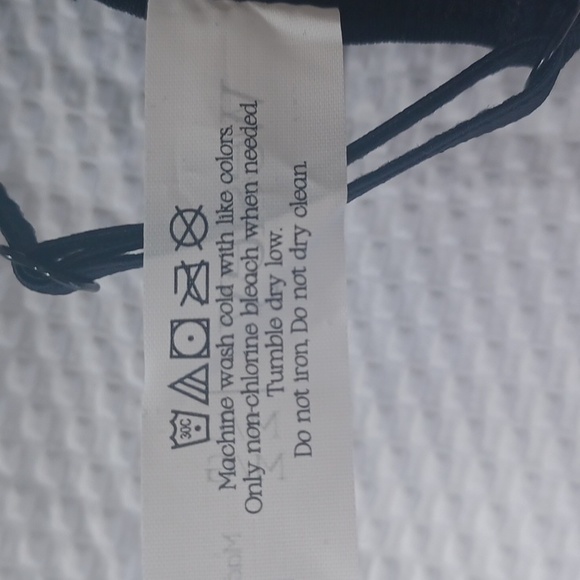 Bandier Wesley Soho Seamless Bodysuit NWT - Picture 12 of 12